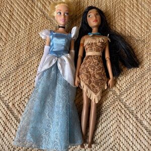 Disney Princess dolls - Cinderella and Pocahontas